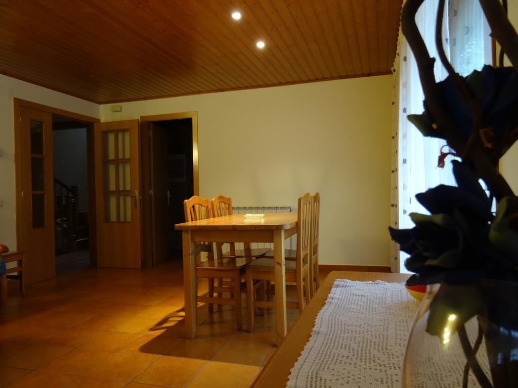Apartaments La Canal Alins Exteriör bild