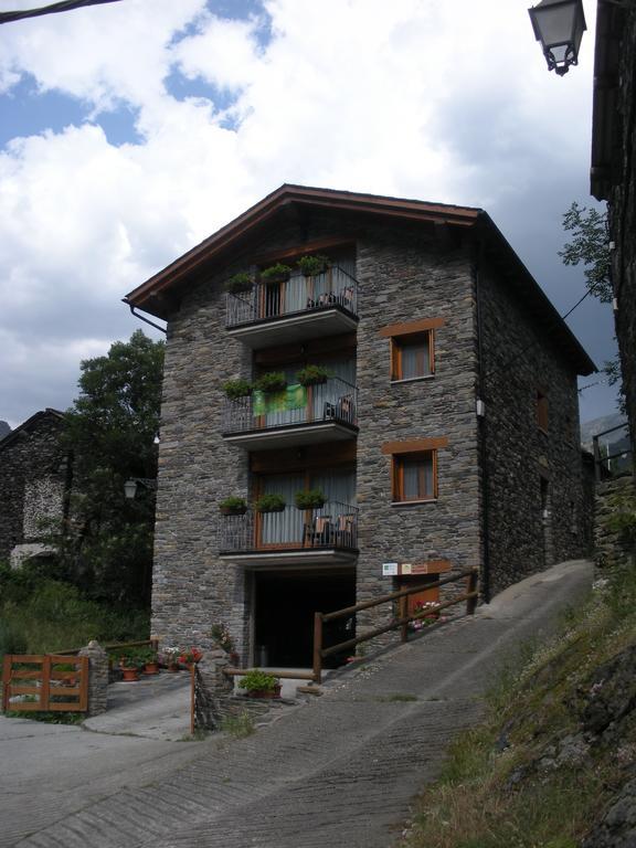 Apartaments La Canal Alins Exteriör bild